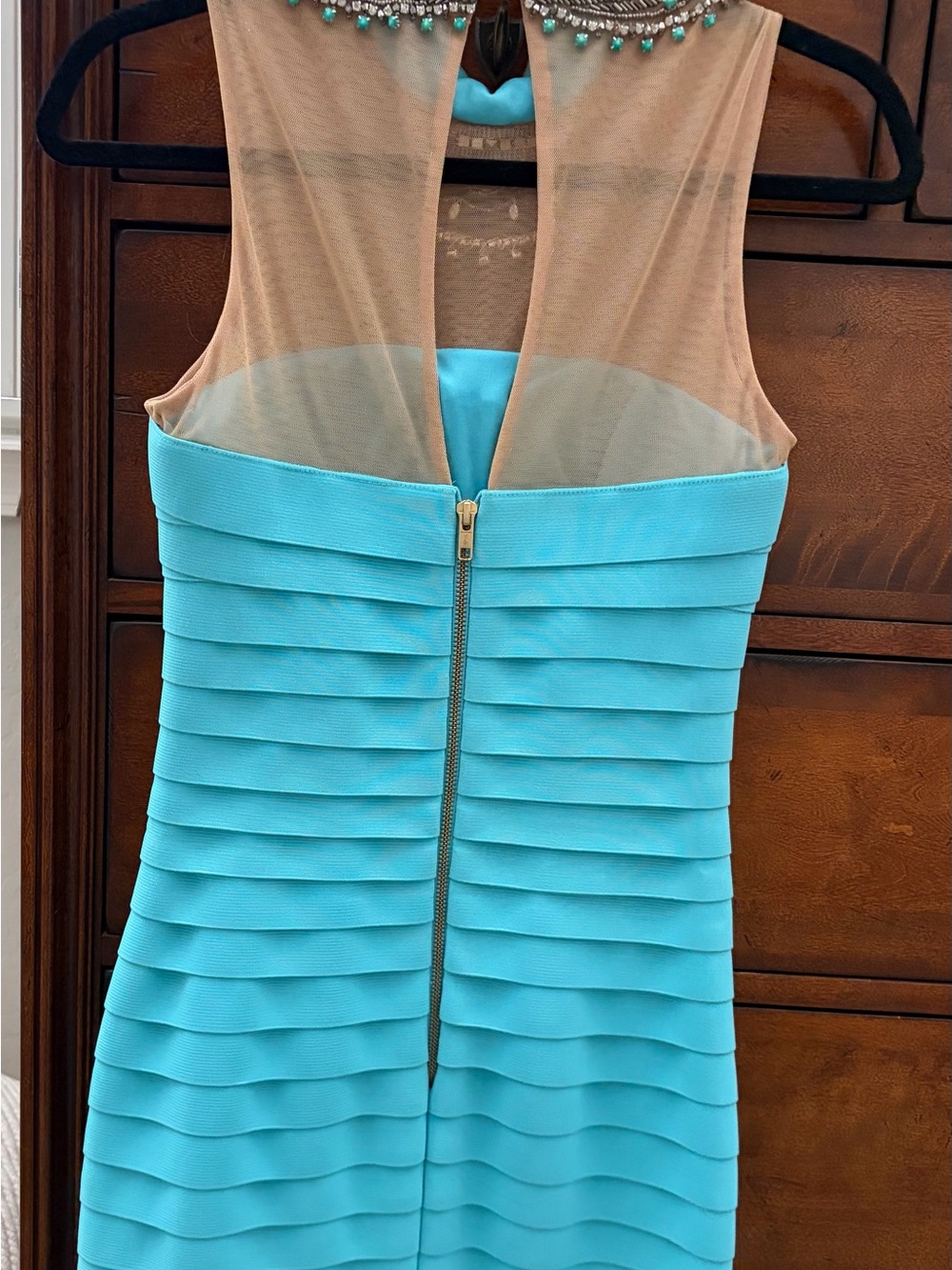 Sherri Hill Dress Style No. 32080 in Aqua- size 2. Beautiful! Great condition!💎 - Picture 5 of 8